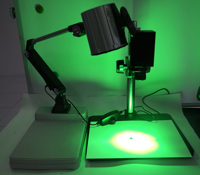 镜片、液晶玻璃、手机玻璃绿光平型检查灯桌面式表面检查灯UV-G
